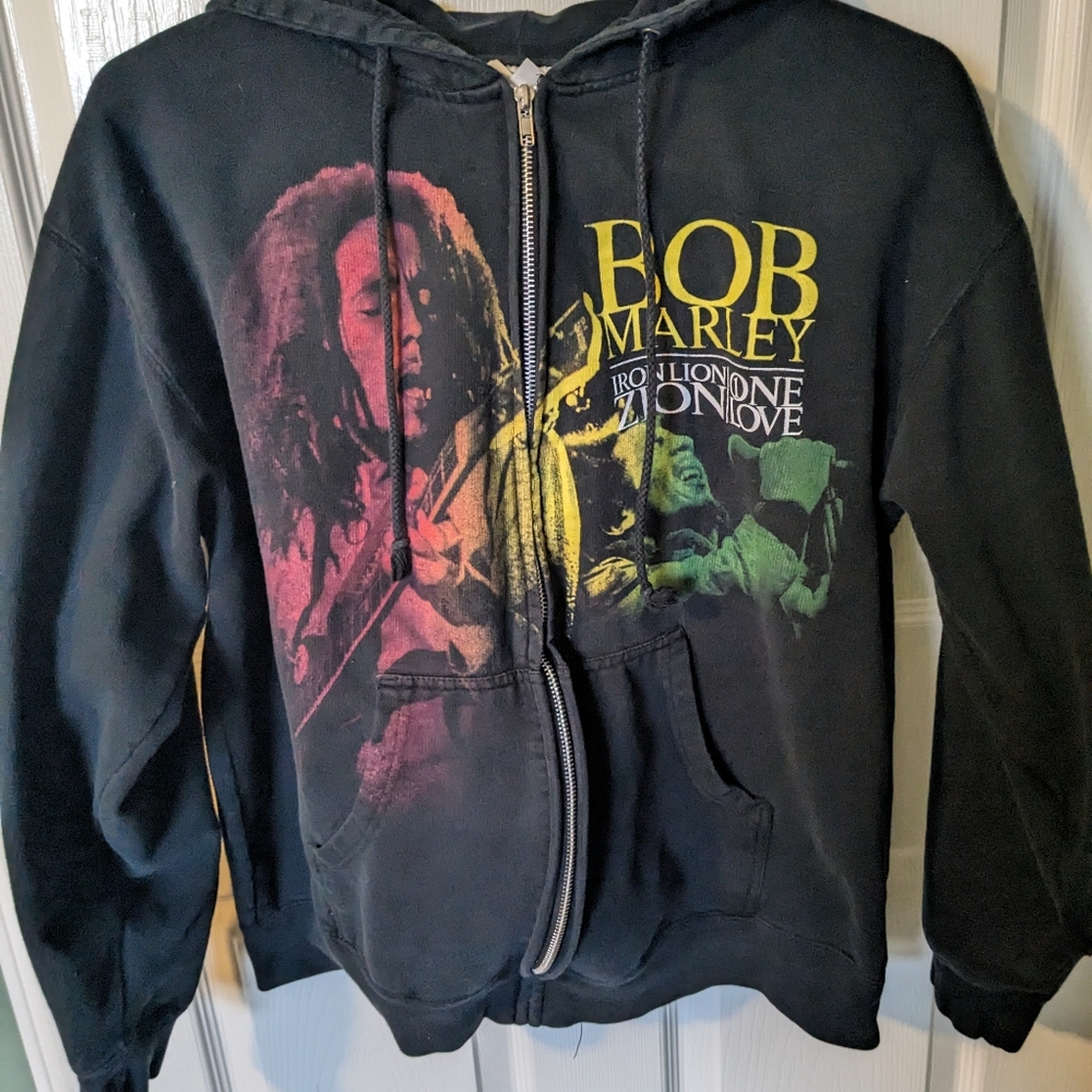 Bob Marley Hoodie , Size Medium, Black